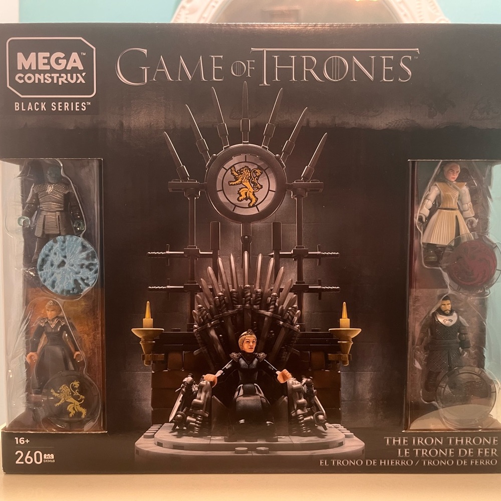 Game of Thrones “The Iron Throne” Mega Construx Set